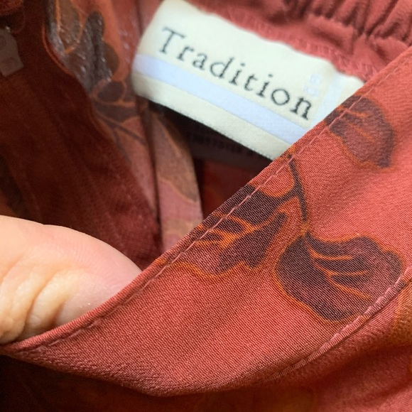 Vintage skirt with elastic back - Picture 3 of 4